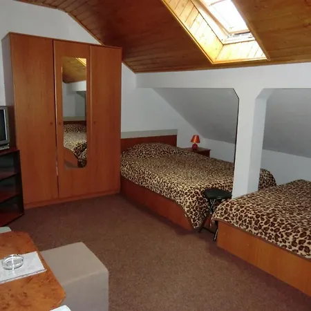 Vendégház Casa Samurai